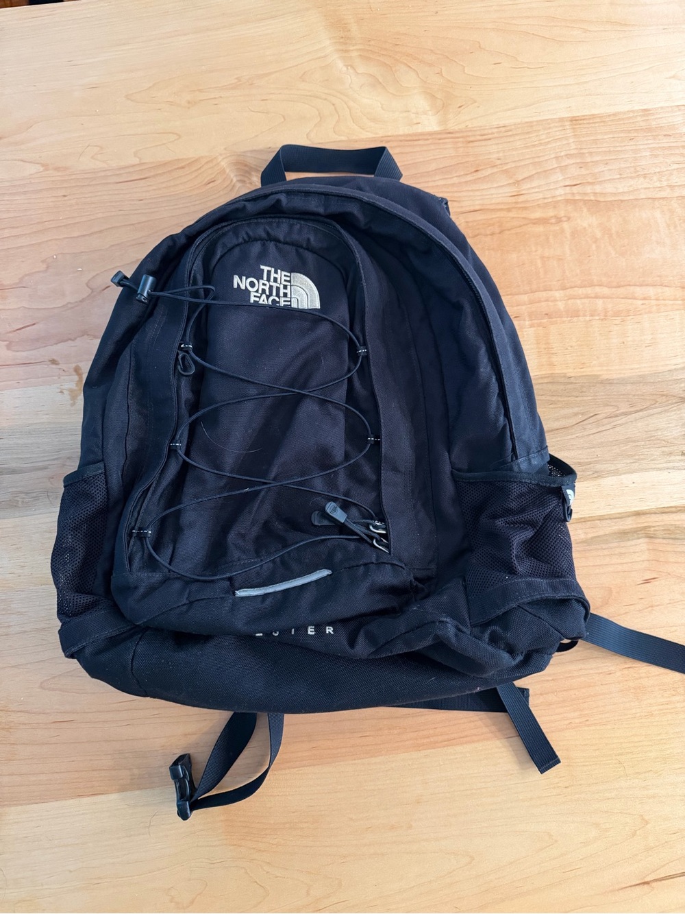 The North Face Black Men’s Everyday Backpack with Bungee Front
